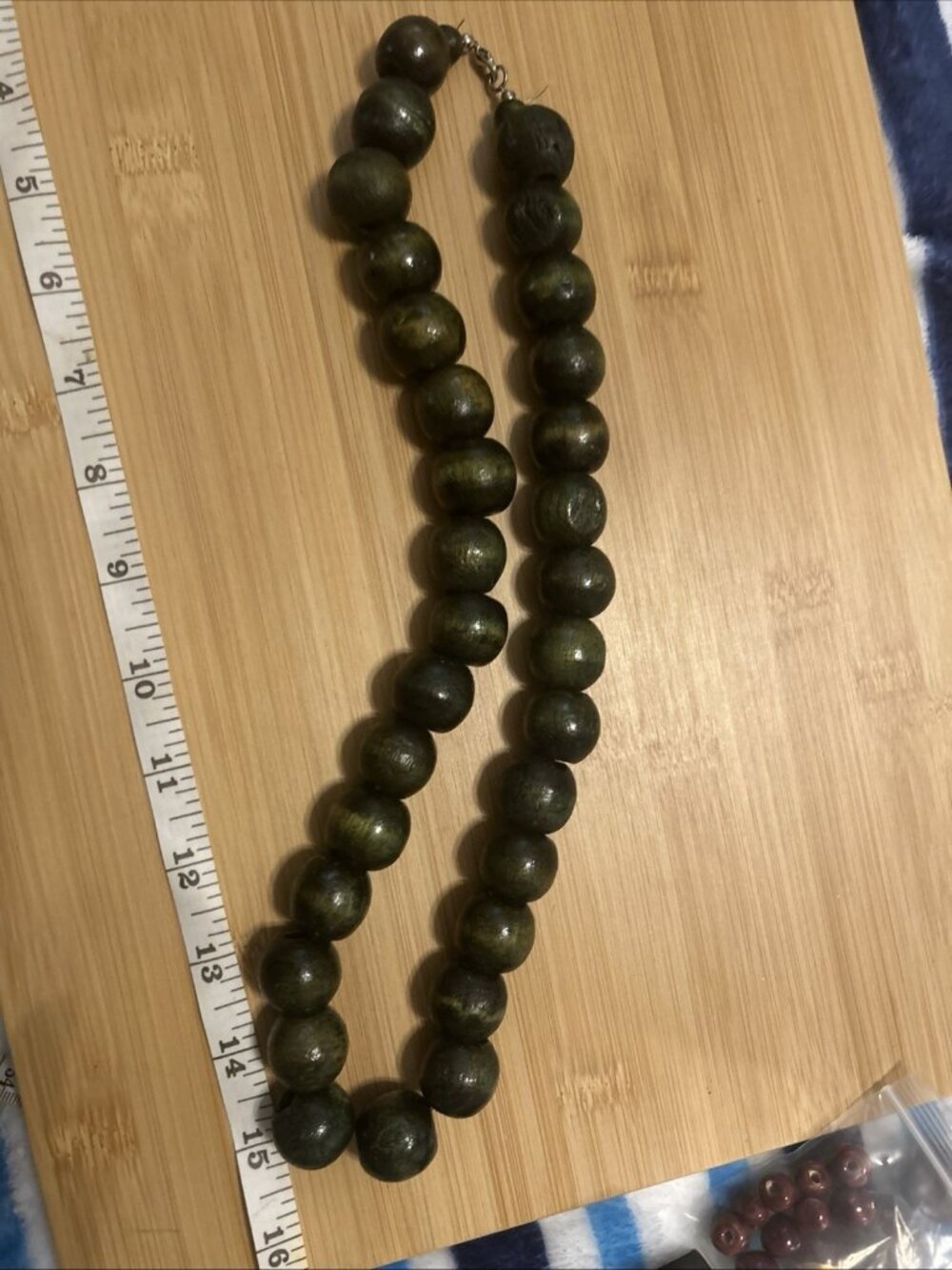 Vintage Chunky Green Wooden Bead Necklace 23” Boho Statement Big Wood Bead Stran
